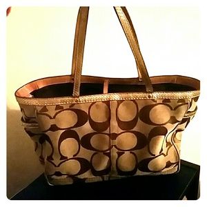 Authentic Coach purse
