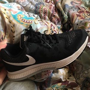 Nike Zoom Pegasus Neutral Ride responsive