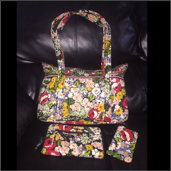 💰SOLD💰VERA BRADLEY SET