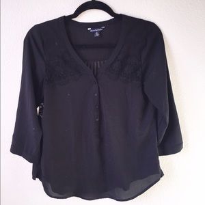 Beautiful lace detailed black blouse!
