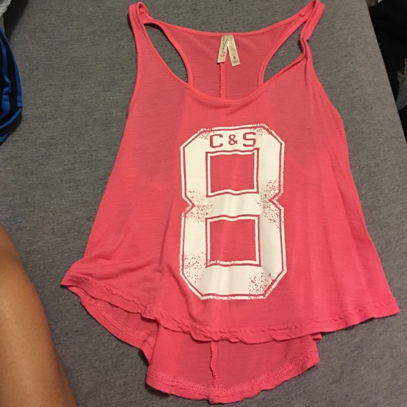 pink crop top