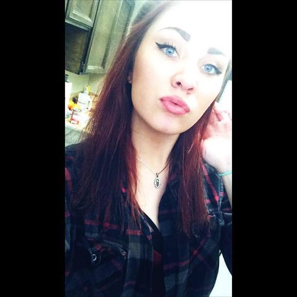 Meet your Posher, Shawna - Picture 1 of 1