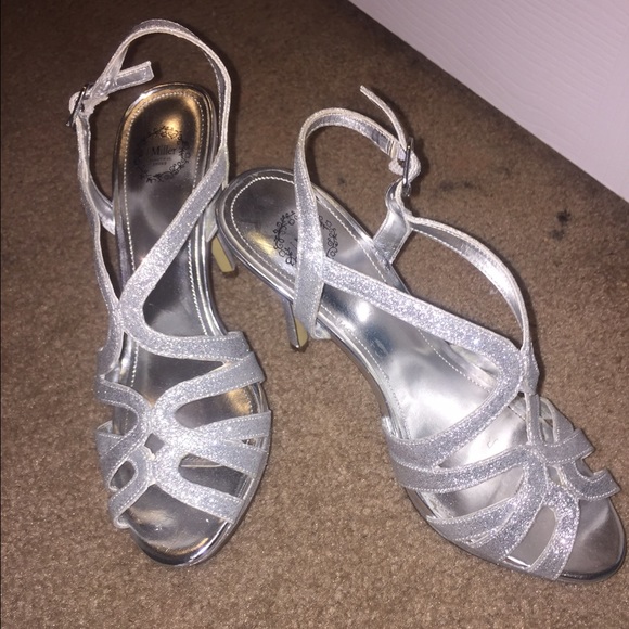 Formal heels