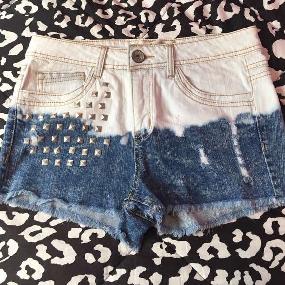 High waisted denim shorts
