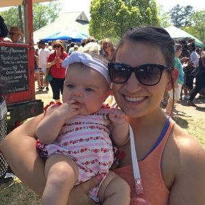 Meet your Posher, Kayla