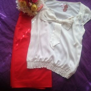 🍒 Lowest Price Sale‼️Modcloth Cream Bow Blouse