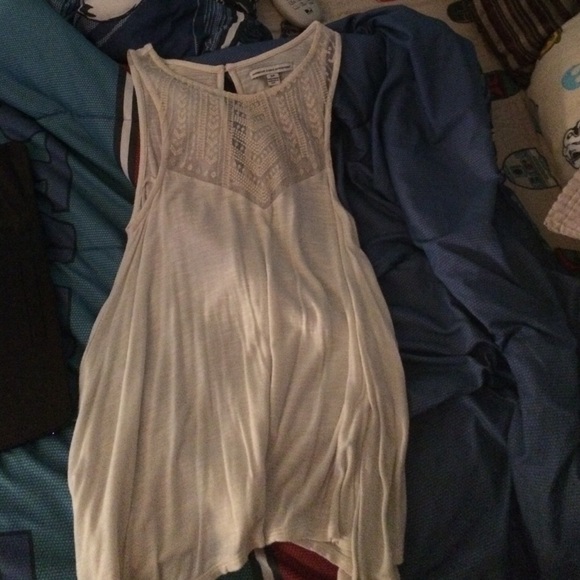 American Eagle shirt