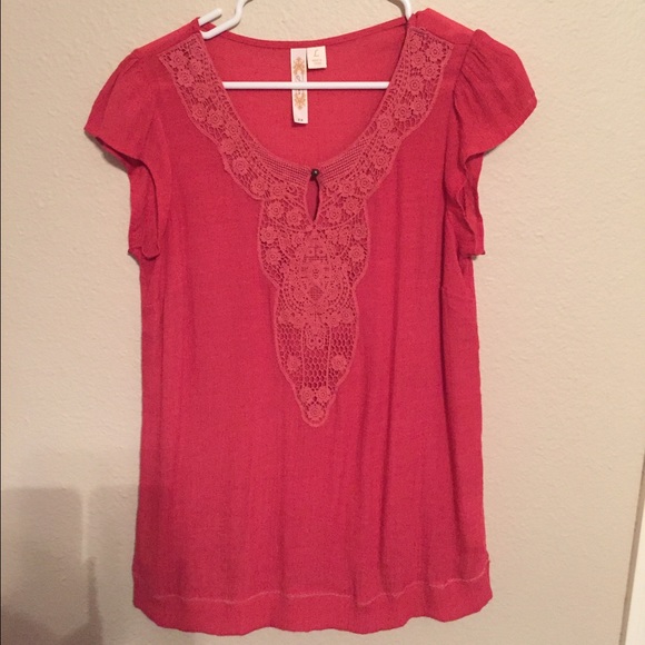 Adiva pullover top