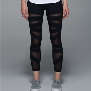 Lululemon Shiny High Times Tech Mesh