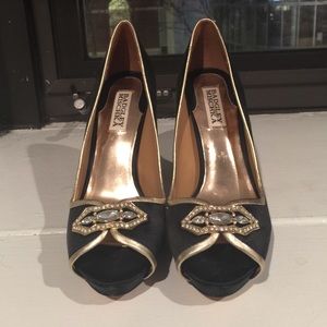 Badgley Mischka Size 8 Peep Toe Stiletto