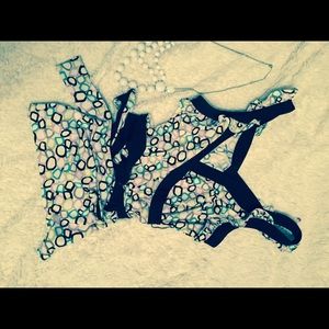Nice looking tank with ruffles and side belt