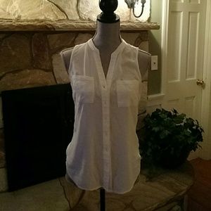 Button up white tank
