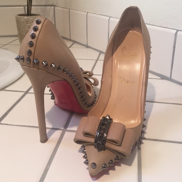Christian Louboutin Lucifer Bow Spikes - Picture 3 of 4