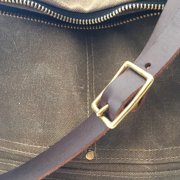 ✖️SOLD✖️ Lyonheart Bag Co. Cross-Body Satchel - Picture 3 of 4