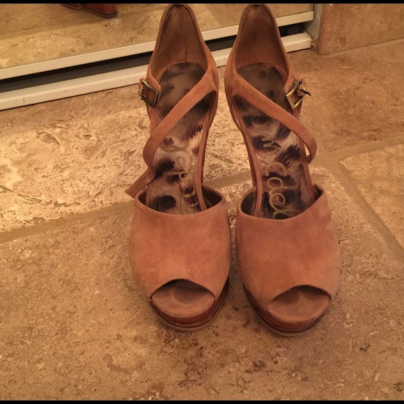 SAM EDELMAN Javi Peep-toe Platform Suede Wedges