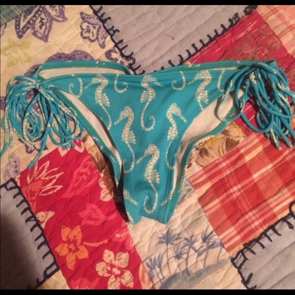 Billabong seahorse print bottoms