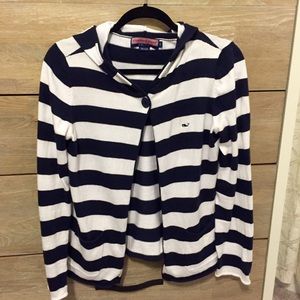{Vineyard Vines} Single Button Sweater