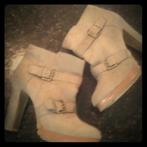 Heeled ankle boots