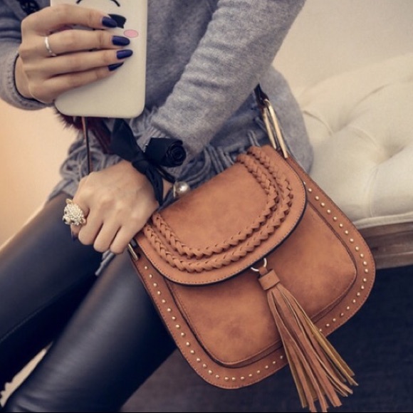SOLD OUT!!!  Bailey Crossbody $52 @ 2trende.com