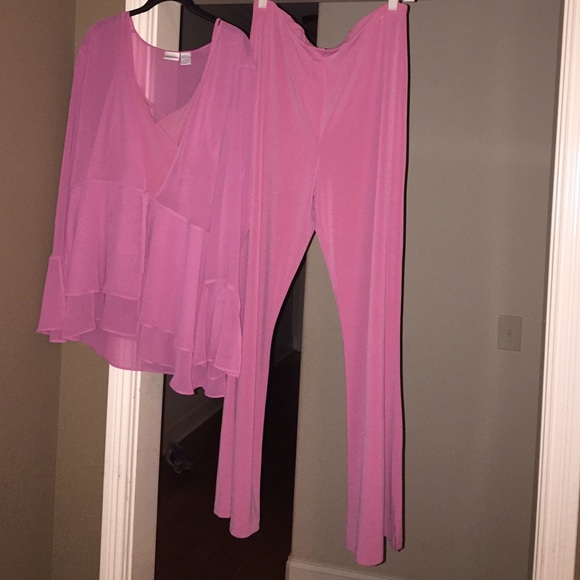 💥Final Sale: Super stylish 2 pc pants suit💥