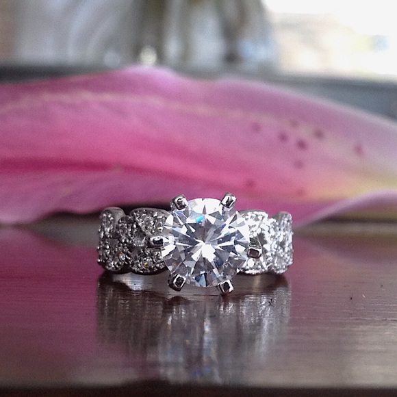 NWT The Jessica Ring - Picture 2 of 4