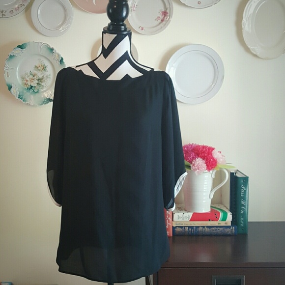 Black Boat Neck Tunic With White Accents
