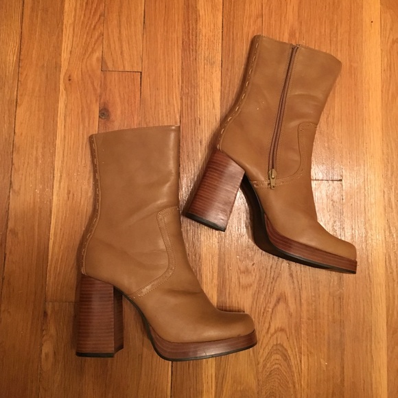 Vintage Shoes - Vintage LEI Chunky Heel Boot