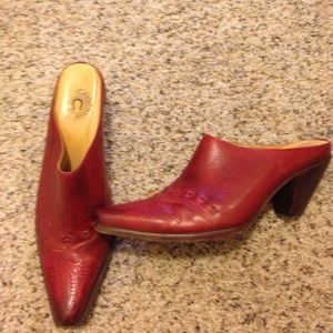 Charlie 1 Horse Maroon Open Heel Boots