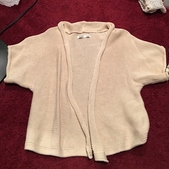 Old navy shrug sweater