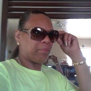 Meet your Posher, Deborah