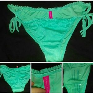 Seafoam vs bikini ruched bottoms