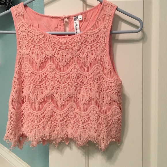 Francesca's crop top - Picture 1 of 3