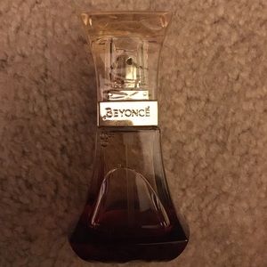 Beyoncé Heat perfume