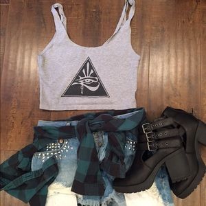 Illuminati Urban Outfitters Crop Top 🐅