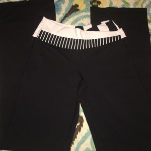 Lululemon Groovy Pant