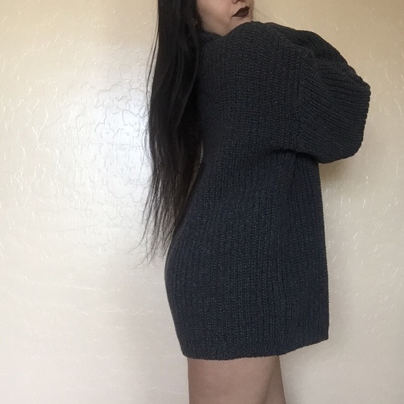 • SOLD IN BUNDLE • - Picture 4 of 4