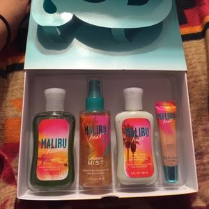 Bath and body Malibu heat set. Includes 4 items.
