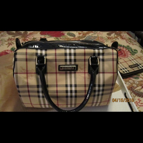 Bag and wallet. SOLD