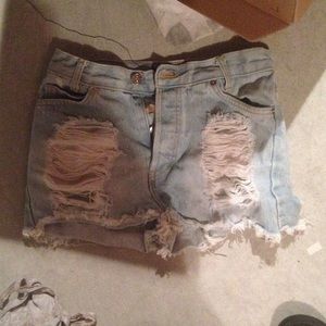 Brandy Melville high waisted shorts