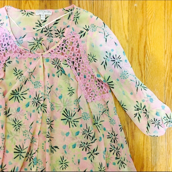 COTTON ON Floral Blouse - Picture 4 of 4