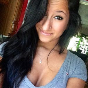 Meet your Posher, Shaina