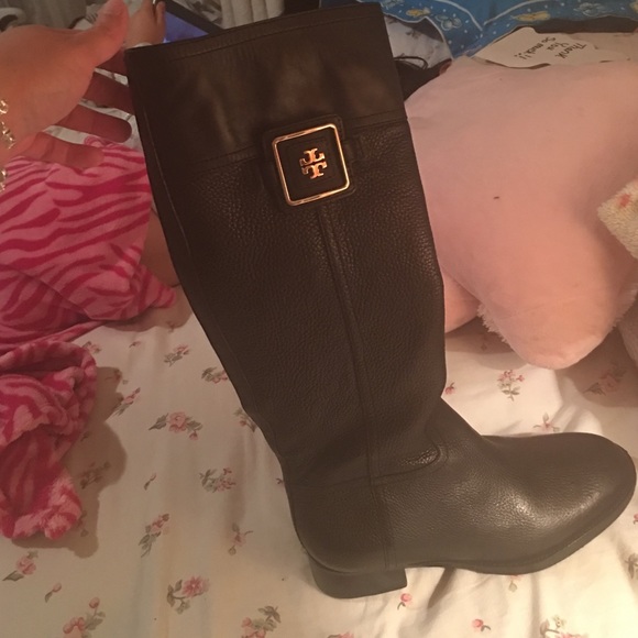 Nice boots new 🤗🤓 - Picture 4 of 4