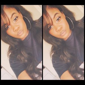 Meet your Posher, Khrysteona