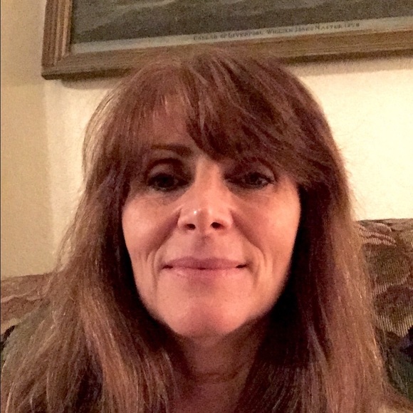 Meet your Posher, Katrina