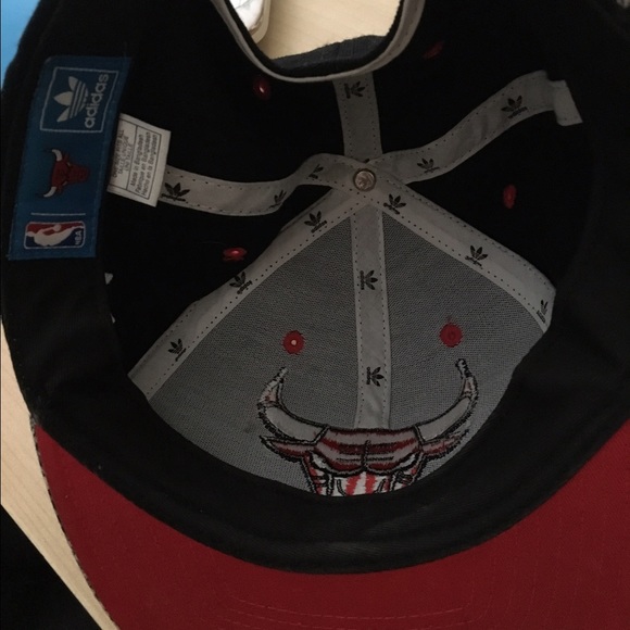 Chicago Bulls SnapBack - Picture 3 of 4