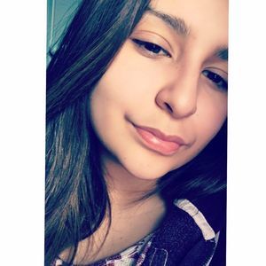 Meet your Posher, Alondra