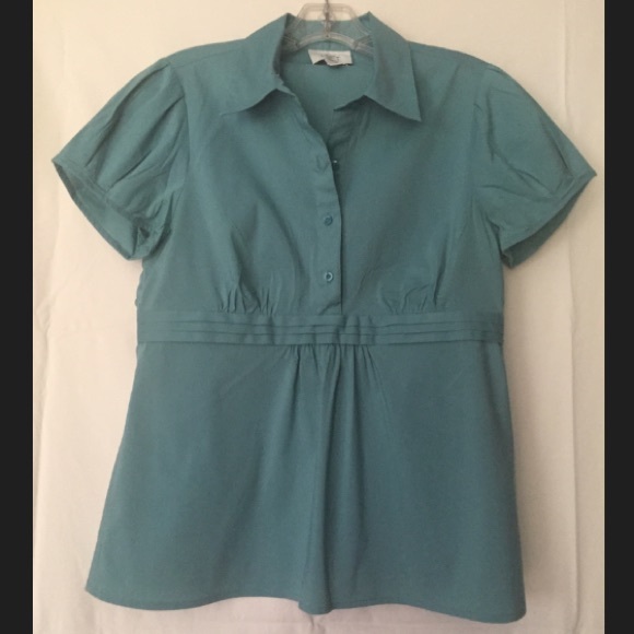 LOFT 4-button, cap sleeve blouse w/ empire waist