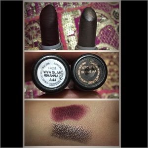 RARE BUNDEL!!! Mac Rihanna VG 2 and Talk that Talk