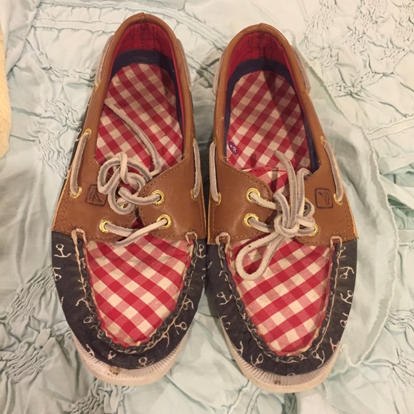 Sperry boat shoes