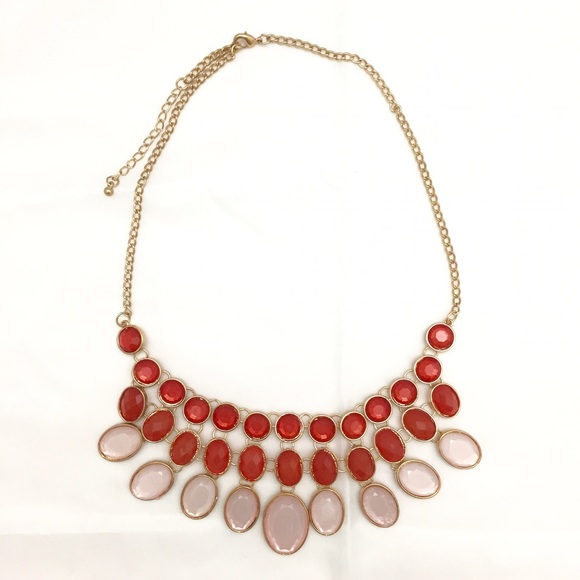 ‼️SOLD‼️Statement necklace